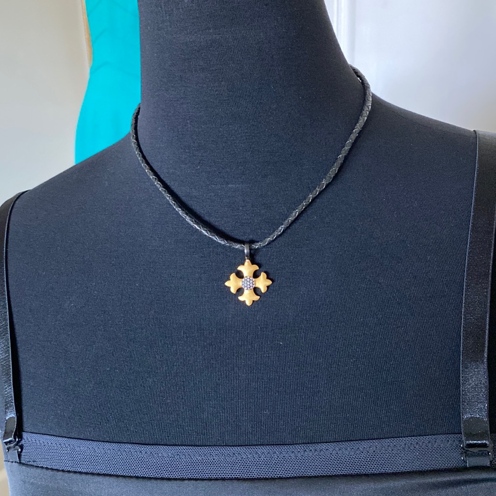 Love It Simple And Chic Necklace 28$